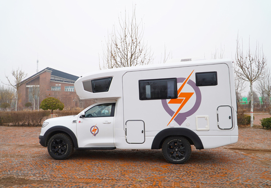 五一之后，鄭州可以看自由炮房車啦