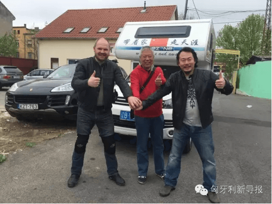 68歲老人張志武再駕覽眾C4房車(chē)環(huán)歐洲