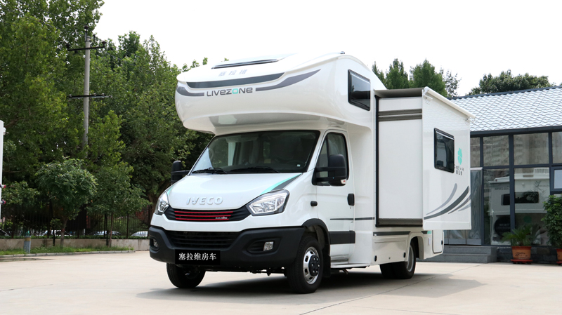 皮卡房車和依維柯房車你會選哪種？