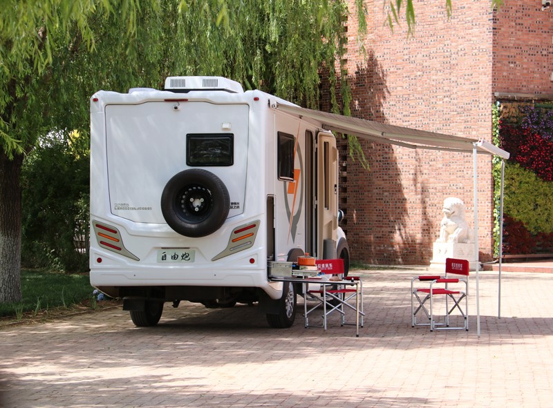 不只有空間，這臺(tái)房車(chē)還有哪里？