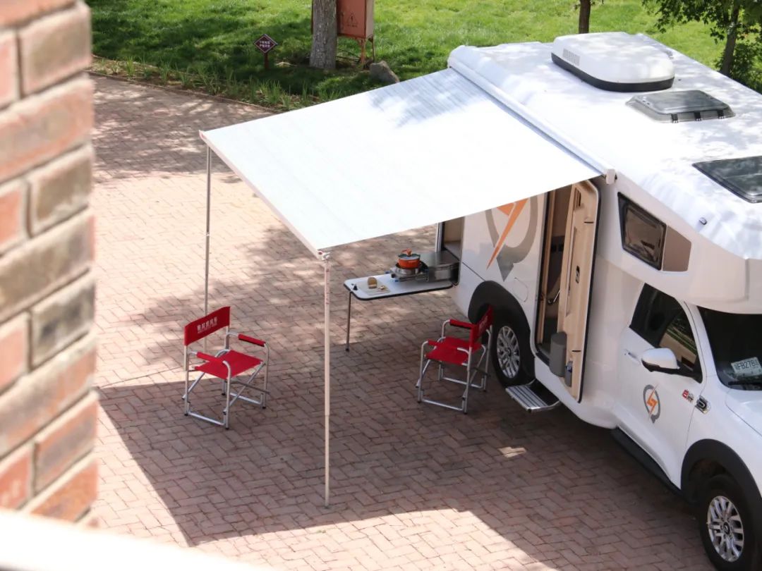 精致化露營“選手”，將吃住行融為一體，適合1~2人四季旅行